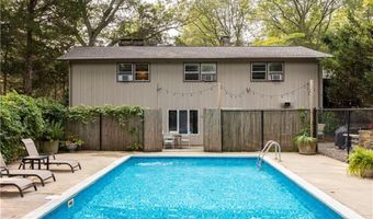 165 Kent Dr, East Greenwich, RI 02818