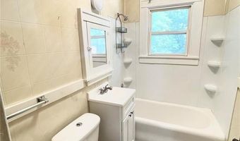 1623 Main St, Alton, IL 62002
