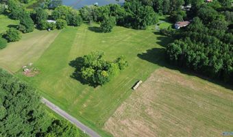 8 9 Adah Ave, Athens, AL 35611