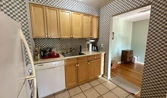 1209 Island Dr 204, Ann Arbor, MI 48105