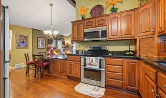 1164 Shady Ln, Ashland, OH 44805