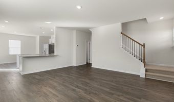 1061 Misty Creek Dr, Aberdeen, NC 28315