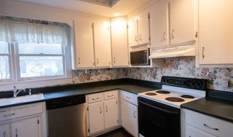 1205 N Main, Abbeville, SC 29620