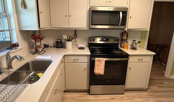 401 E Oak St, Atmore, AL 36502