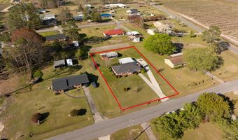 617 NORTHWOOD Dr, Baxley, GA 31513