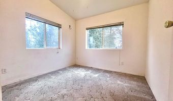 5321 Pine St, Anderson, CA 96007