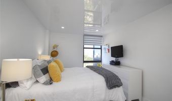 20301 W Country Club Dr 930, Aventura, FL 33180