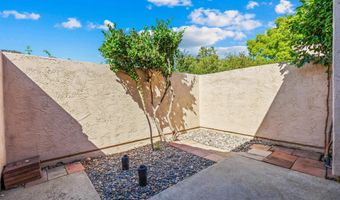 2092 Golden Circle Dr, Escondido, CA 92026