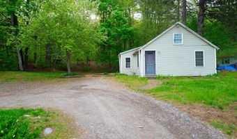 85 Valley Rd, Barre, MA 01005
