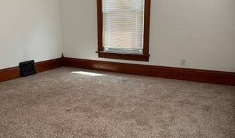 813 16th St, Aurora, NE 68818
