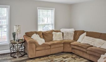 309 Holly Blvd, Bayville, NJ 08721