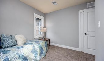 17108 Arlington Ave, Allen Park, MI 48101