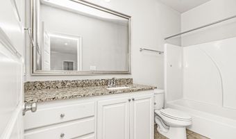 15565 Babblingbrook Dr, Baton Rouge, LA 70816