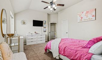 828 Sunflower Ct, Aledo, TX 76008