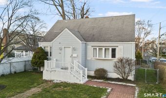948 Wayne St, Bridgeport, CT 06606