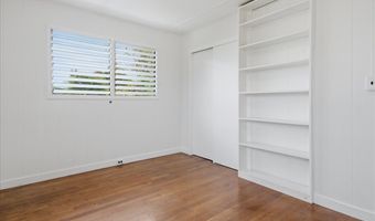 82 MALIA St, Hilo, HI 96720