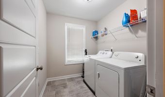 1801 Deerberry Ct, Aberdeen, NC 28315