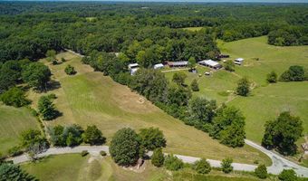 4121 Old Moss Rd, Baxter, TN 38544