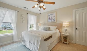 109 Cooper Landing Dr, Aydlett, NC 27916