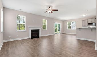 192 Sandy Springs Rd, Aberdeen, NC 28315