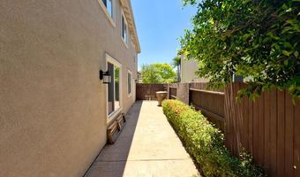 2052 Santo Domingo, Camarillo, CA 93012