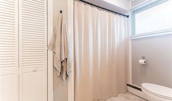 25 Stony Brook Dr, Cranston, RI 02920