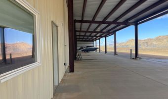 825 E Cannonball Dr, Big Water, UT 84741