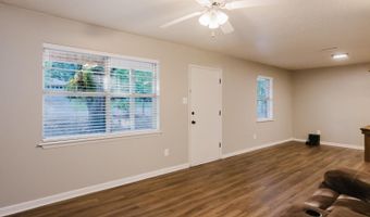 4207 Glenda Ln, Benton, AR 72019