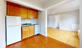 7 W Campbell St 3, Arlington Heights, IL 60005