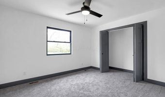 7624 Edria Ln, Athens, OH 45701