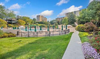 307 YOAKUM Pkwy 1506, Alexandria, VA 22304