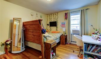 11 Golden Blvd, North Smithfield, RI 02896