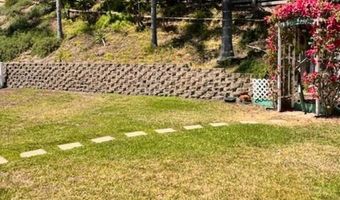 706 W Winterhaven Rd, Fallbrook, CA 92028