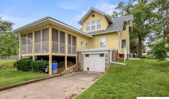 914 15th St, Auburn, NE 68305