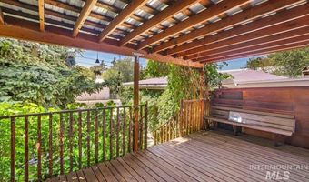 560 Oakley Ave, Burley, ID 83318