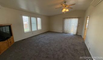 5967 Noah St, Chubbuck, ID 83202