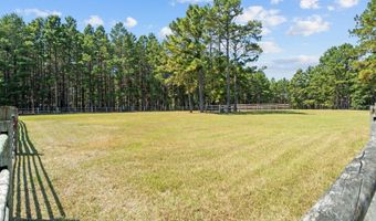 514 Pasture Cir, Aberdeen, NC 28315