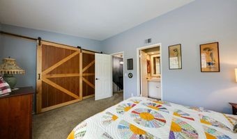 6854 Maple Leaf Dr, Carlsbad, CA 92011