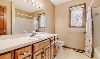 1294 138th Ln NW, Andover, MN 55304