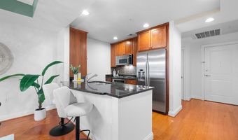 3625 10TH St N 303, Arlington, VA 22201