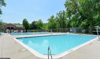 10301 MONTROSE Ave 101, Bethesda, MD 20814