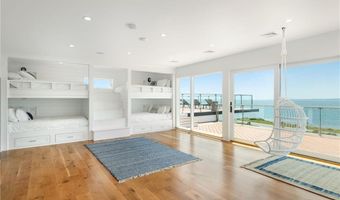 511 Ocean Ave, Newport, RI 02840