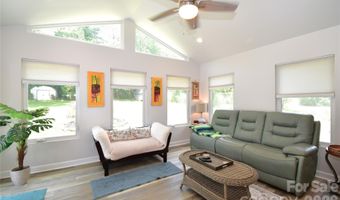 302 Watson Rd, Arden, NC 28704