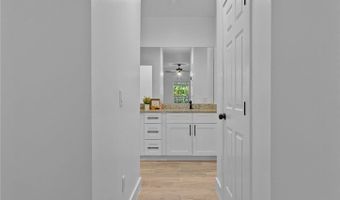 2008 Robert Ave, Alva, FL 33920