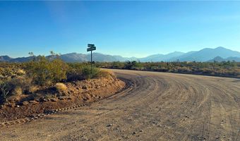 6 E Allison Dr, Yucca, AZ 86438
