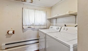 32 Murray St, Augusta, ME 04330