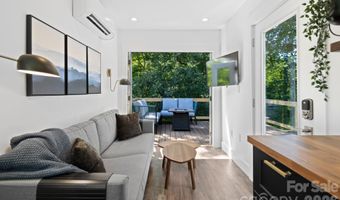 8 10 George Allen Rdg A & B, Arden, NC 28704