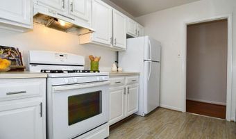 10637 MONTROSE Ave #204, Bethesda, MD 20814