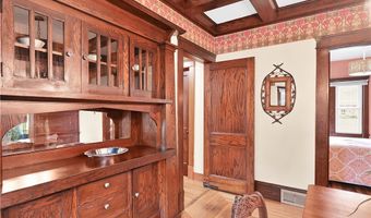 891 Park Ave, Amherst, OH 44001