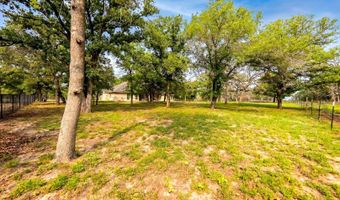 156 Crescent Rdg, Adkins, TX 78101